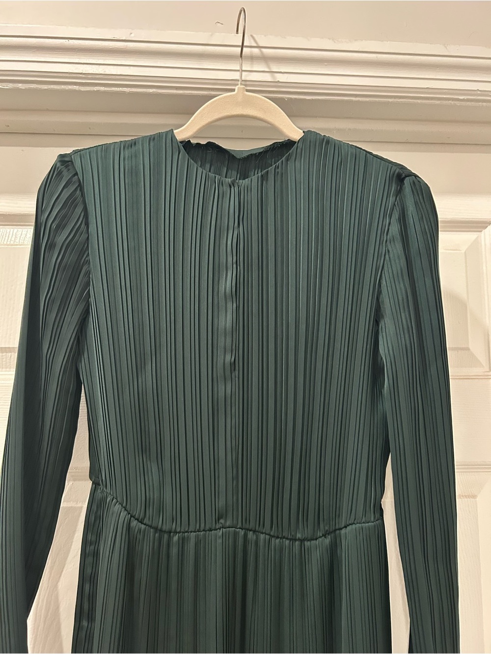 Vince Pleated Satin Long Sleeve Dress Size XS - Picture 6 of 11